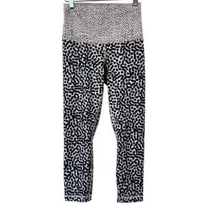 Lululemon Wunder Under Crop II Ace Spot Grain Black/Dottie Dash Grain Black
